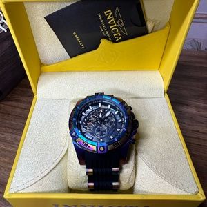 INVICTA MENS WATCH